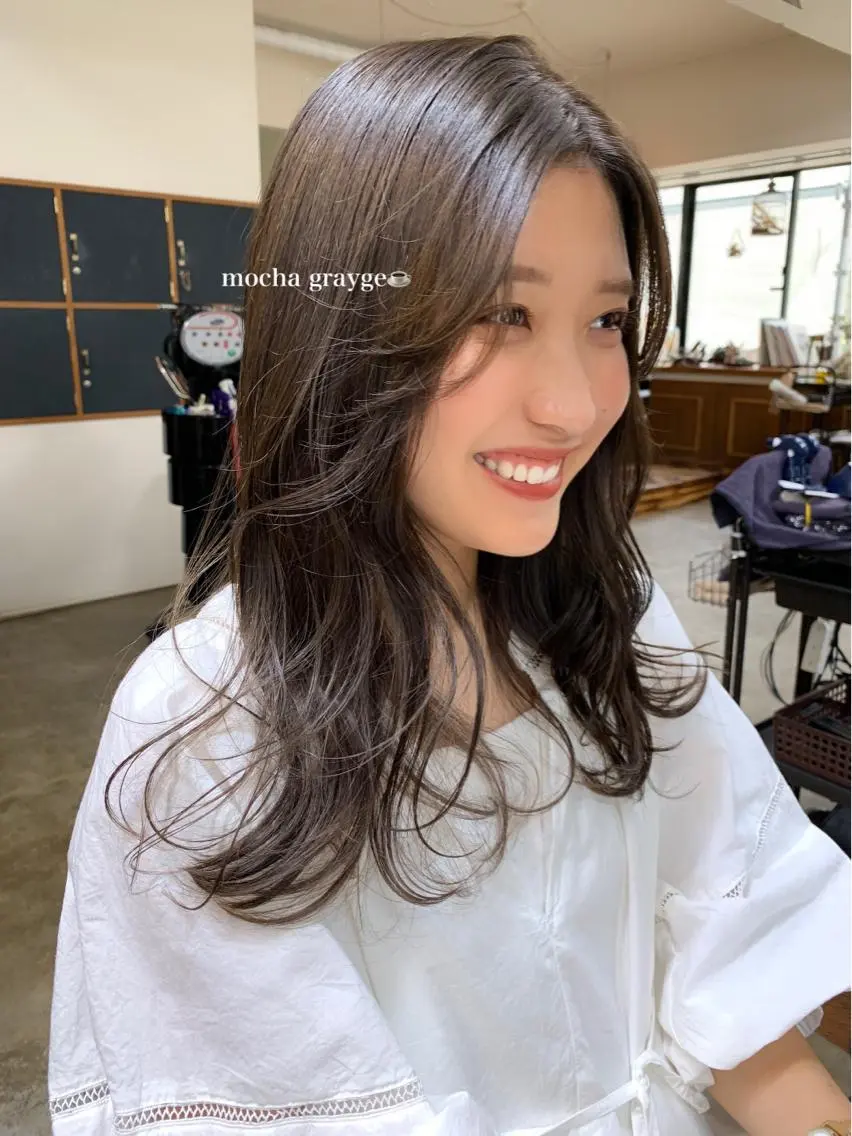 ロング カラー グレージュ モカグレージュ 顔周りカット ロング HARUKA ⭐️モデル募集中⭐️のヘアスタイル
