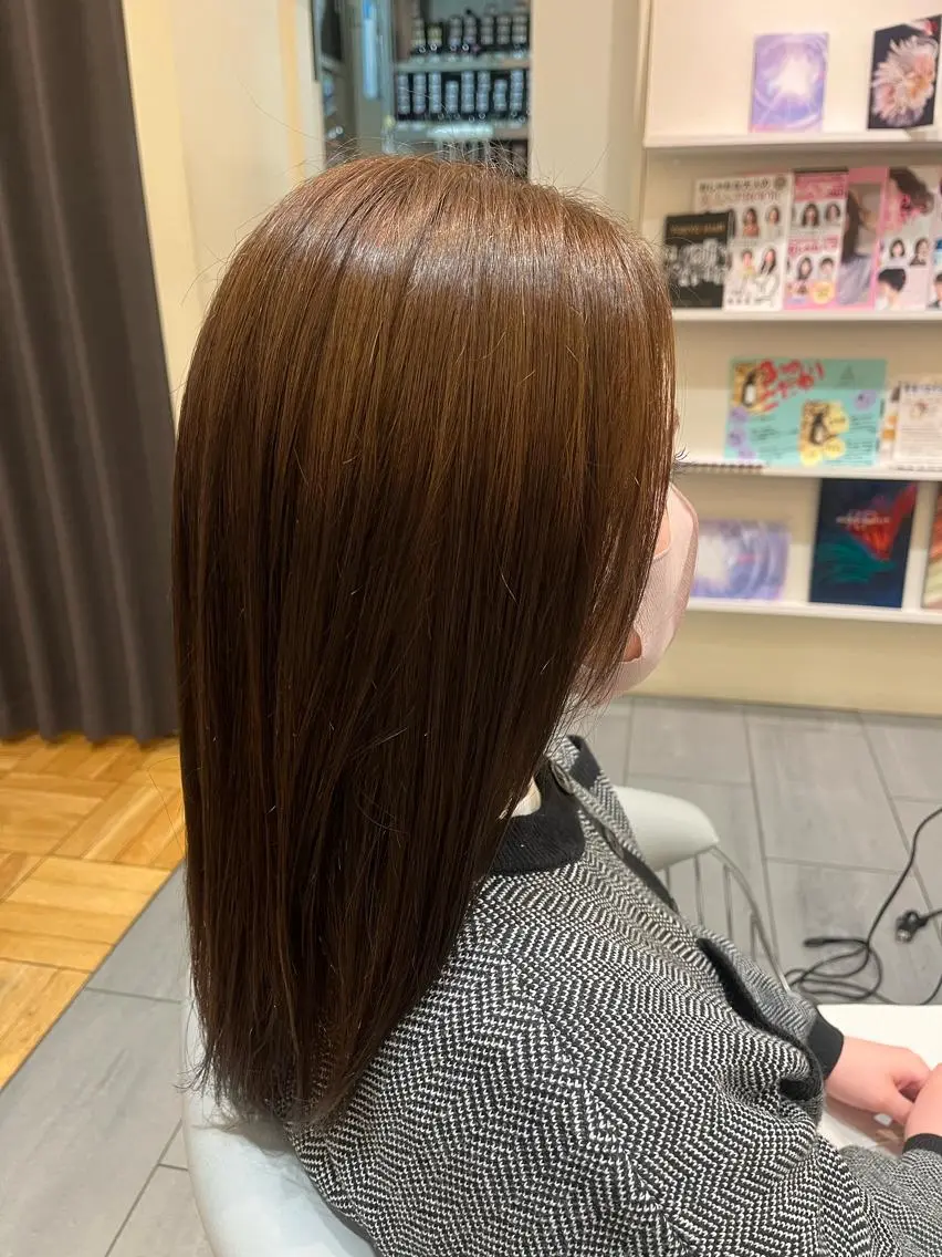 ロング カラー アッシュ ベージュカラー ブラウンカラー グレージュ オリーブアッシュ 西田 夏望のヘアスタイル
