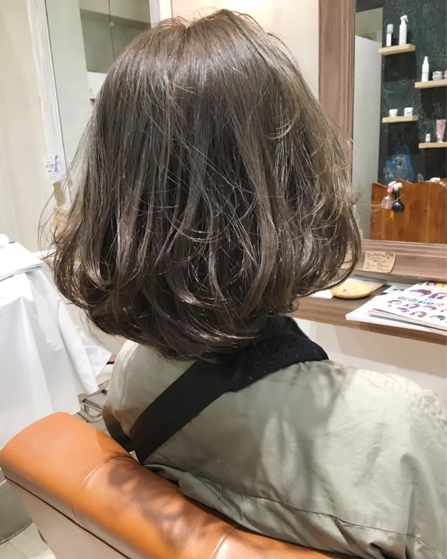 ショート カラー ヘアカラー 縮毛矯正 トリートメント nakahara madokaのヘアスタイル