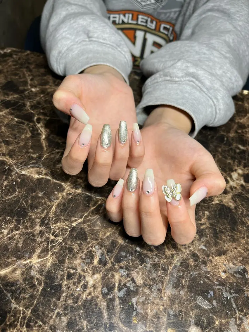 ネイル ハンドネイル IROHA Nail 矢掛萌子のネイルデザイン
