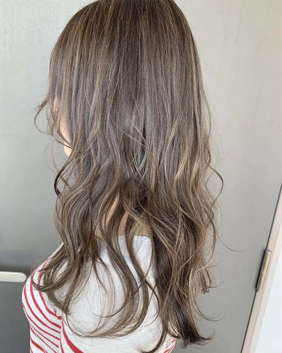 ロング カラー ヘアカラー 髪質改善will hairdesignのヘアスタイル