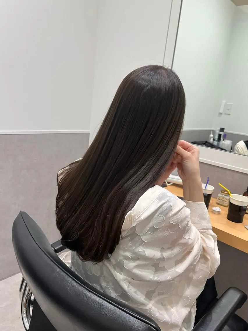 ロング カラー ヘアカラー トリートメント 𝒢𝒾𝓇𝓁𝓎 ⑅　𝓎𝓊𝓀𝒶のヘアスタイル