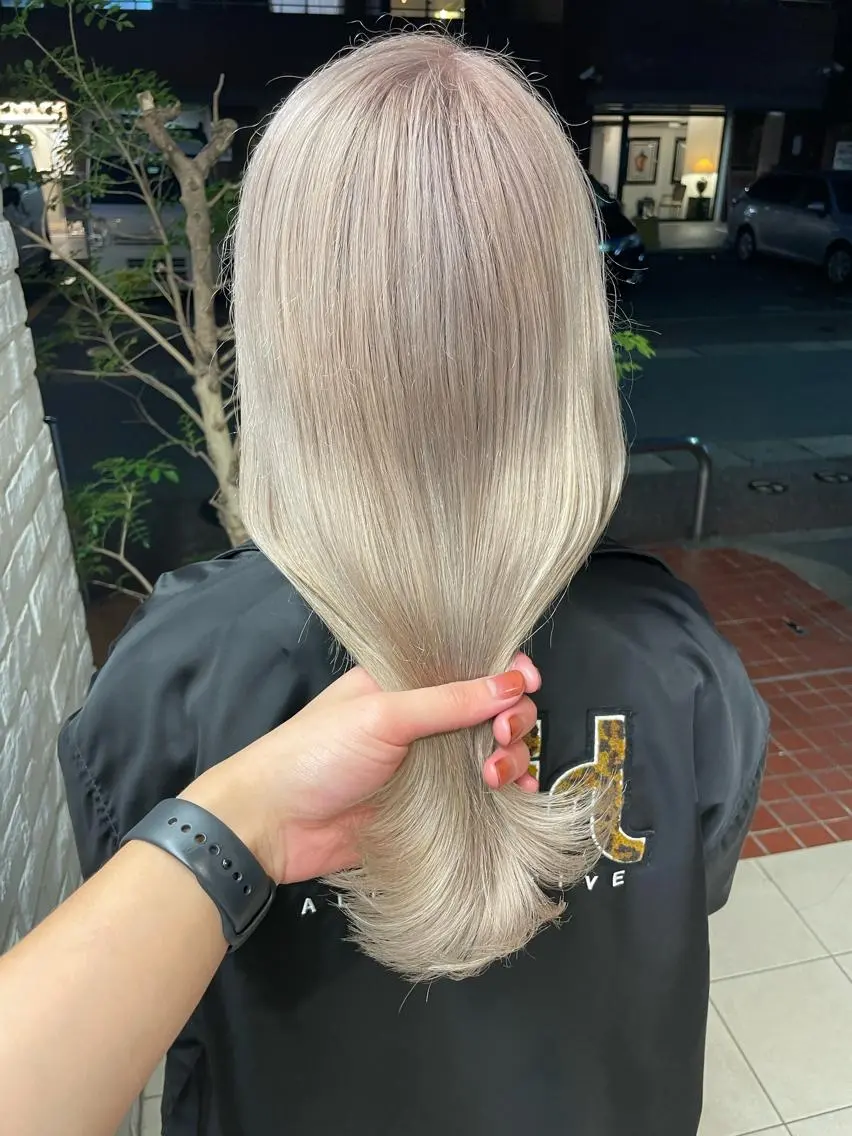 セミロング 縮毛矯正 塚本 征也のヘアスタイル
