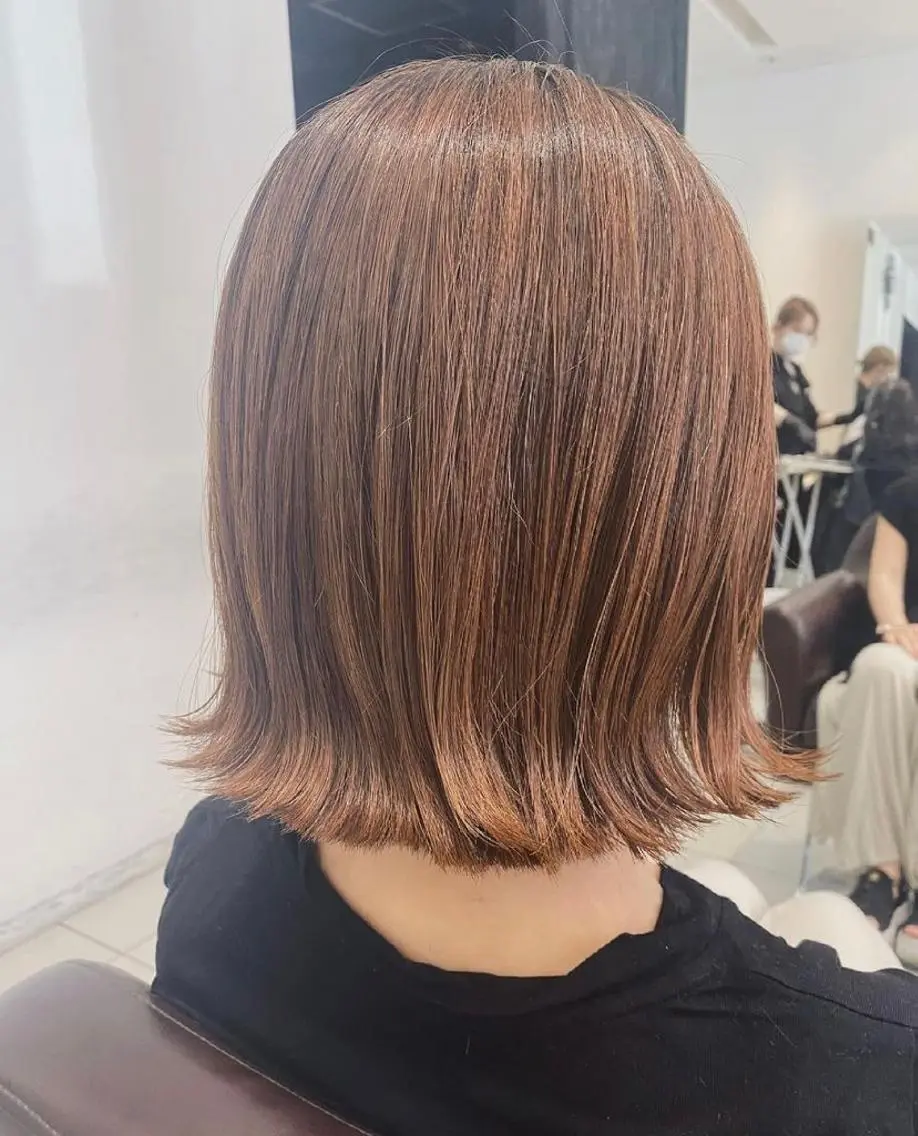 ミディアム カラー ボブ 外ハネヘア ヘアカラー 艶カラー/エクステ/ 藤原リックのヘアスタイル