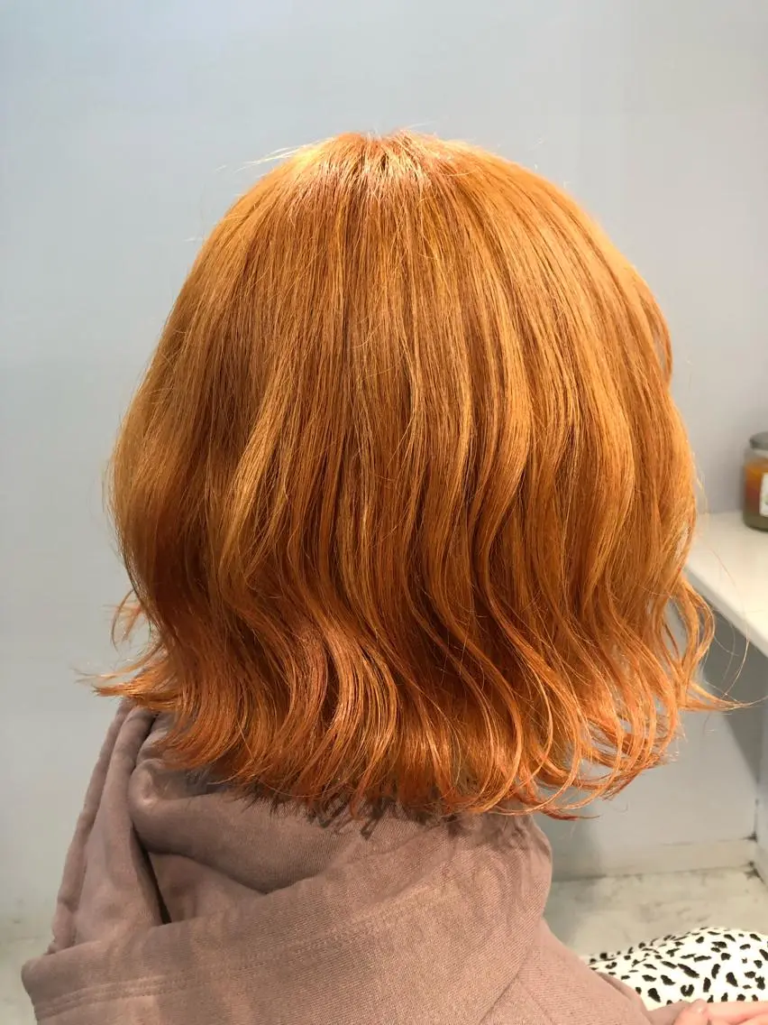 ショート カラー ブリーチ 🤍中野 レオ🤍のヘアスタイル