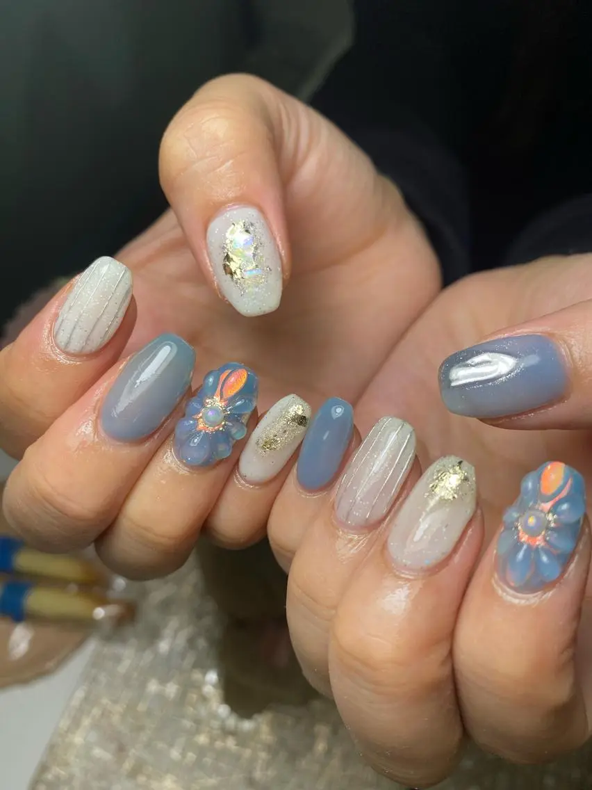 ネイル アートネイル 長さ出し ジェルネイル キラキラネイル ニュアンスネイル ハンドネイル 艶々の美爪を〜 【リリアーナ】のネイルデザイン