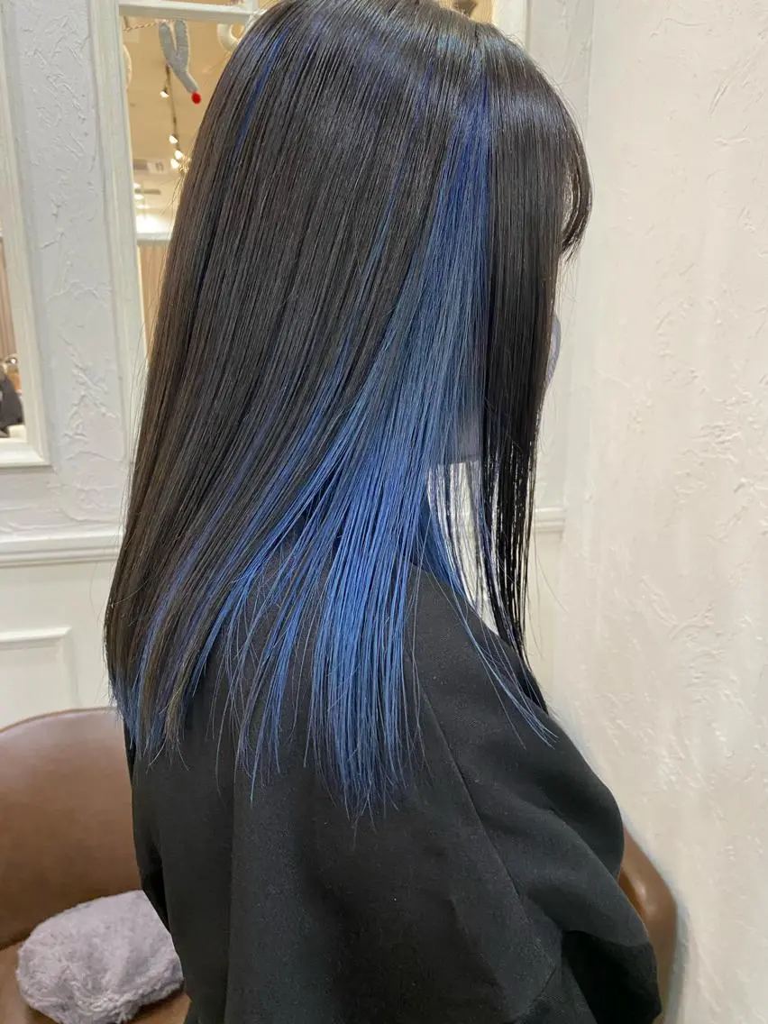 セミロング カラー ブリーチ 前橋 姫奈のヘアスタイル