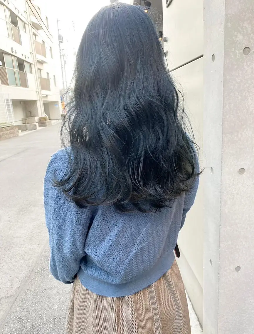 ロング カラー ロング 艶髪ハイトーン✨ 🩷AMI🩷のヘアスタイル