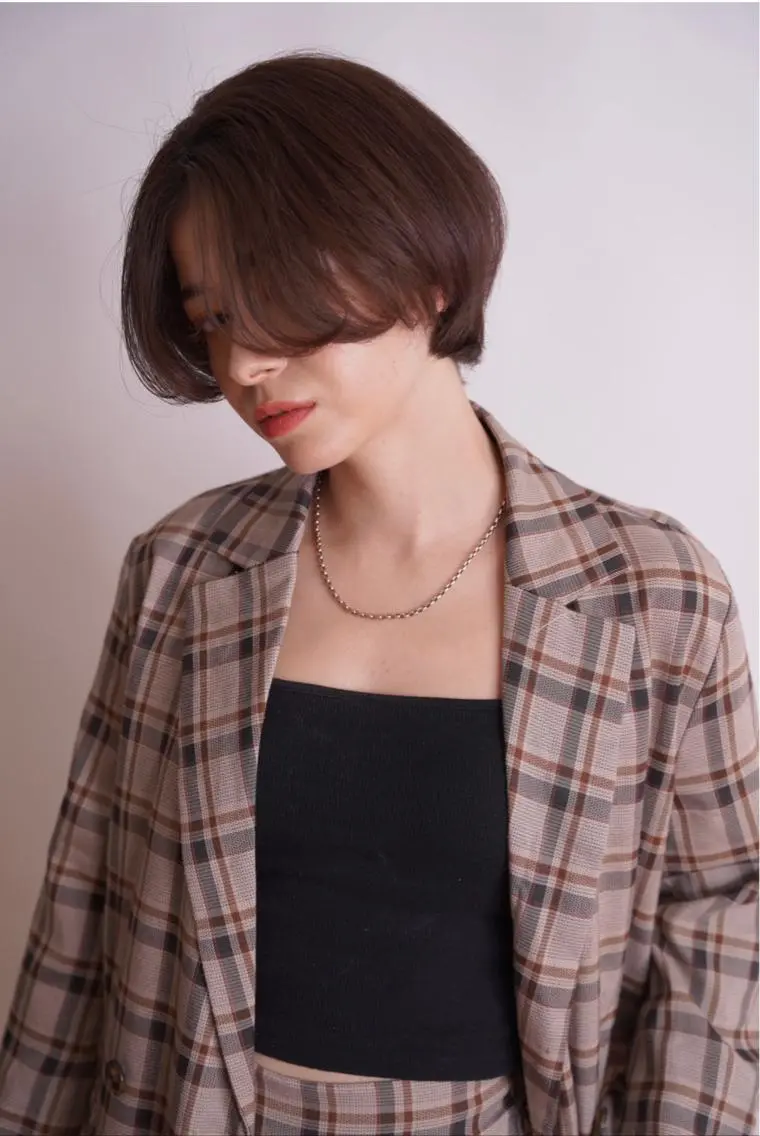 ショート カラー カット 縮毛矯正 小顔レイヤー/ ベージュ🤍Rieのヘアスタイル