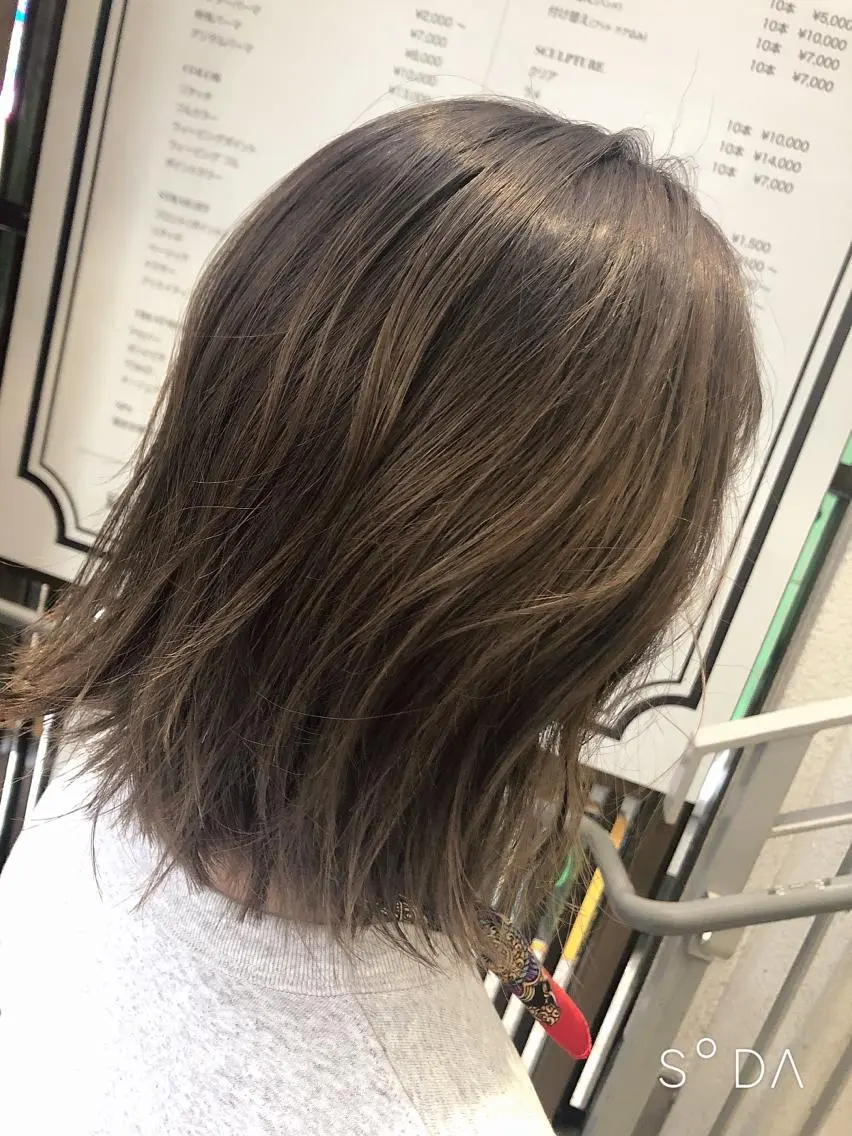 ミディアム カラー アッシュ 艶髪/シールエクステ 🌻ノゾミ🌻のヘアスタイル
