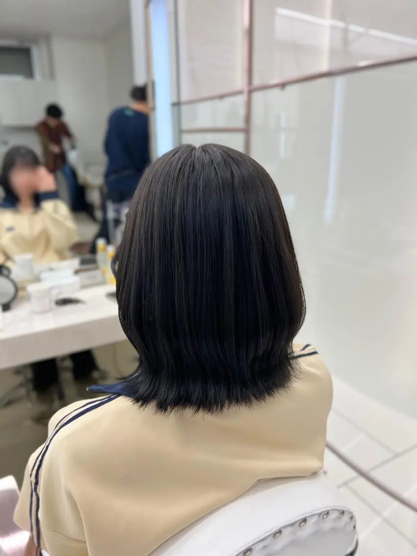 ミディアム カラー オリーブカラー COA GINZA / しずくのヘアスタイル