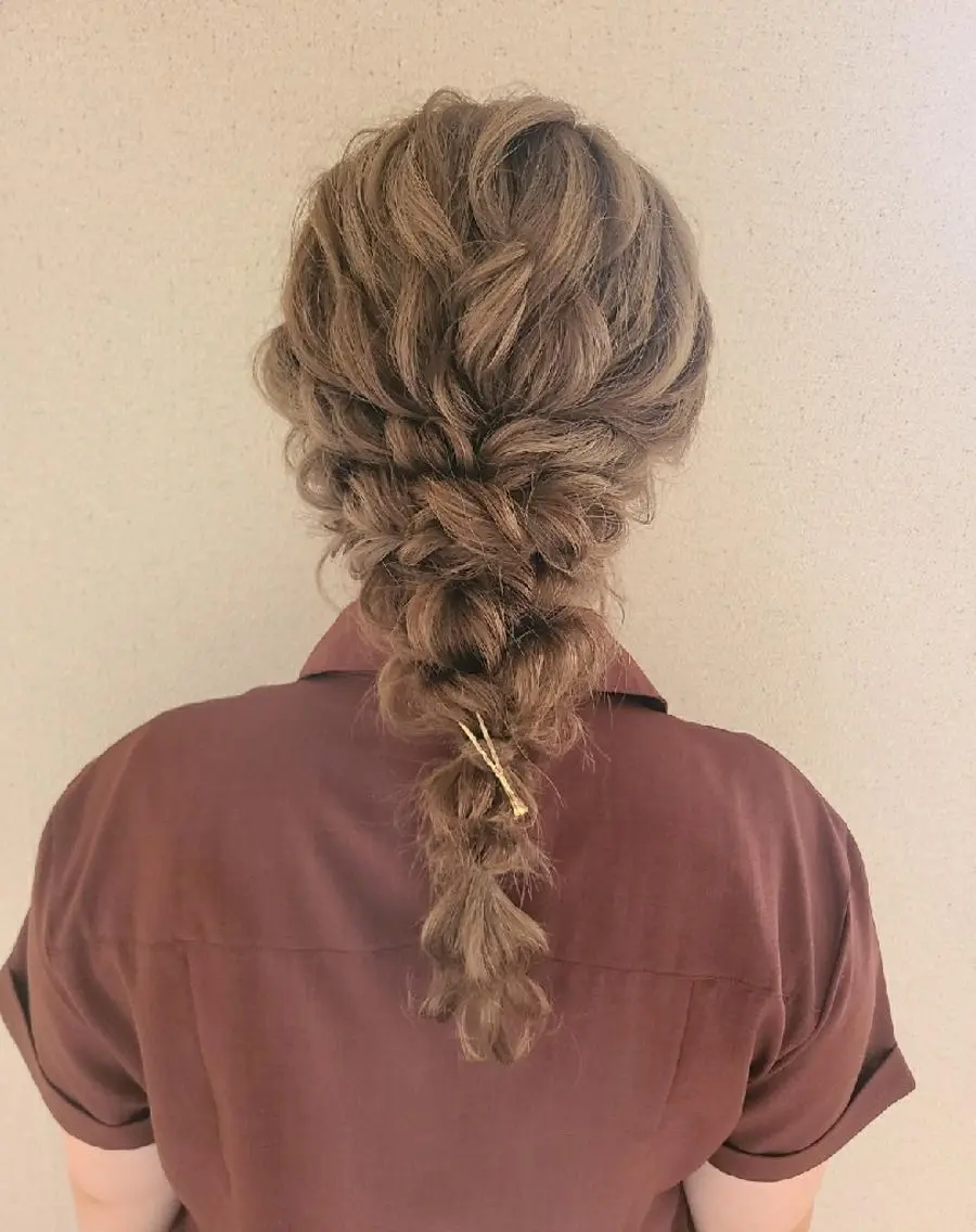 セミロング ヘアアレンジ 関口 友菜のヘアスタイル