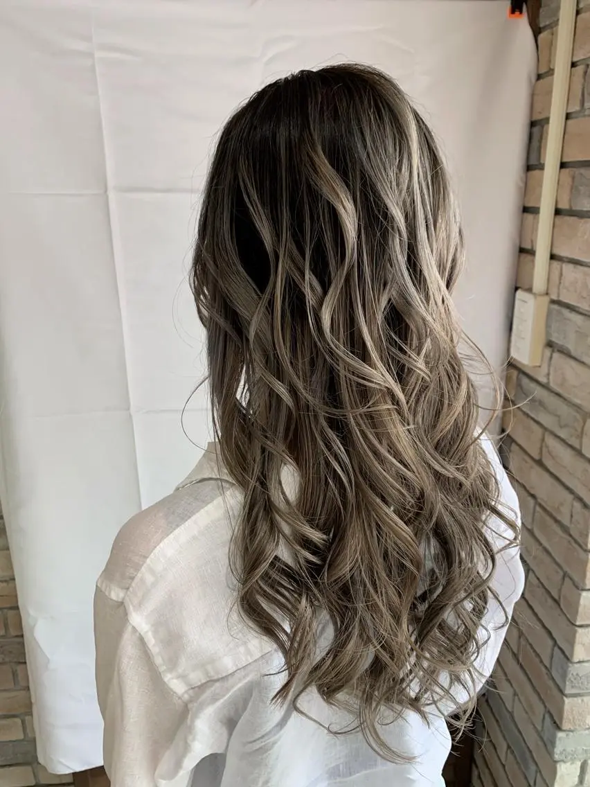 カラー ヘアアレンジ VIM hairおもろまち店のヘアスタイル