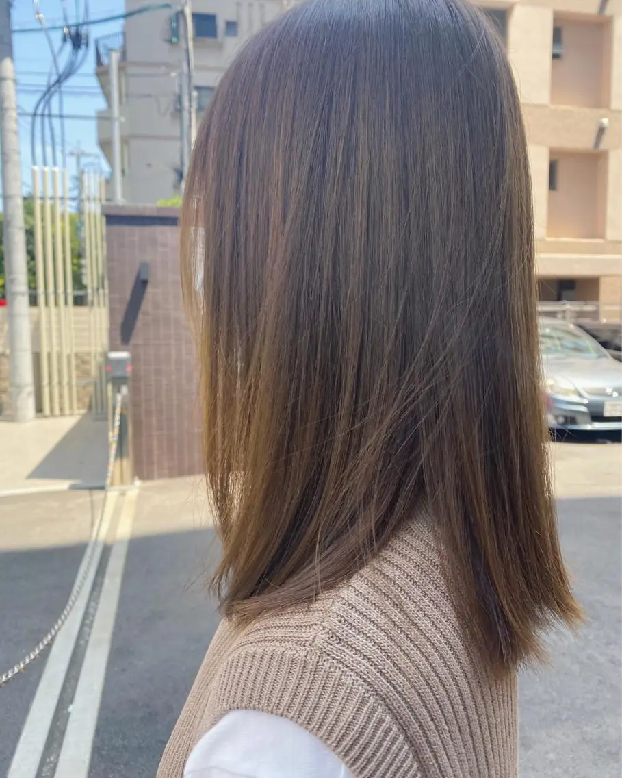 セミロング ゆ ずのヘアスタイル