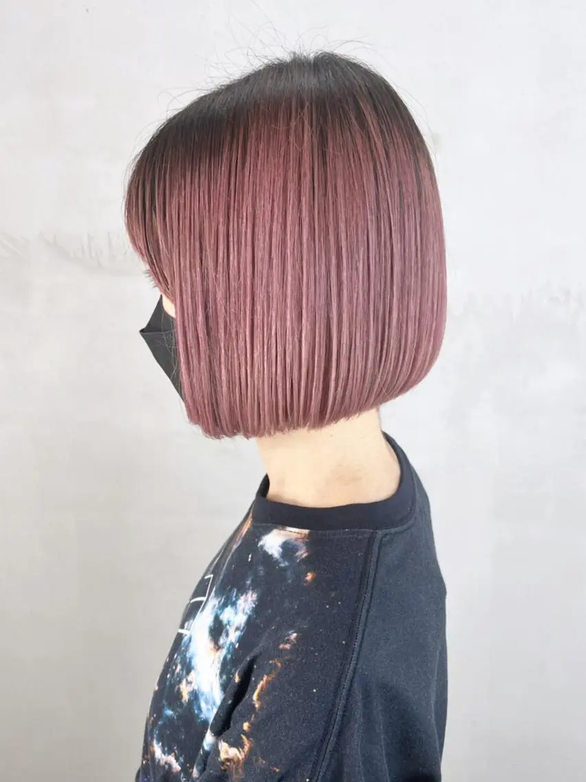 ミディアム カラー ピンクカラー ボブ ITbyALBUM 八王子店のヘアスタイル