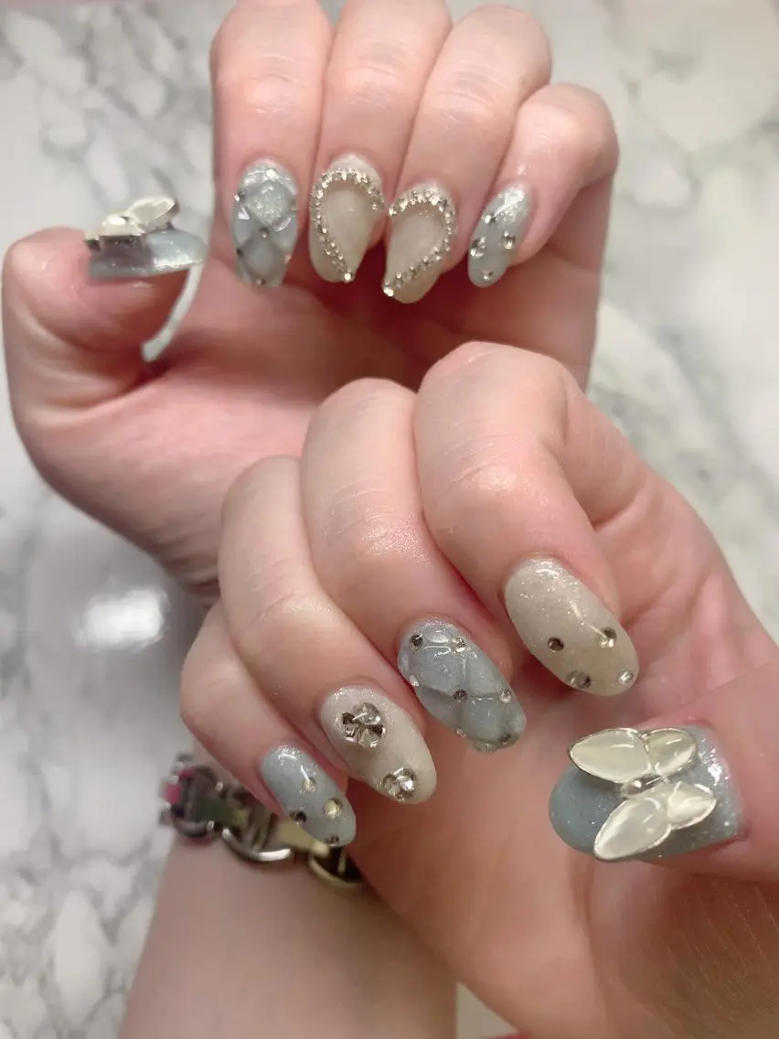 ネイル ハンドネイル はな💎ネイル ワンホン、長さ出しのネイルデザイン