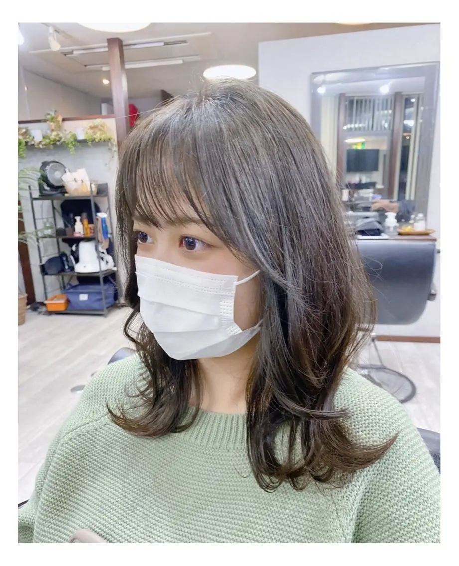 ミディアム カラー グレージュ オリーブグレージュ オリーブグレー カット ヘアカラー トリートメント ＊横浜駅＊ 金子 誠也のヘアスタイル