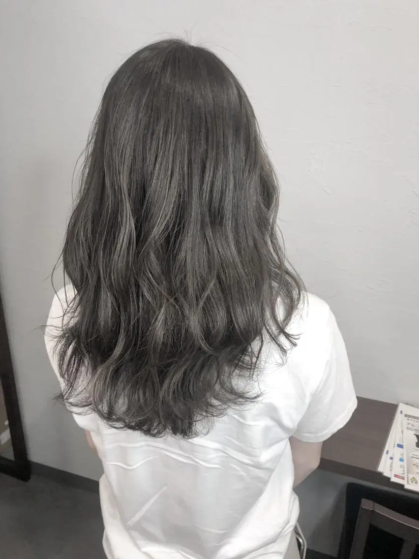 セミロング 髪質改善、縮毛矯正 Core梅田茶屋町店のヘアスタイル