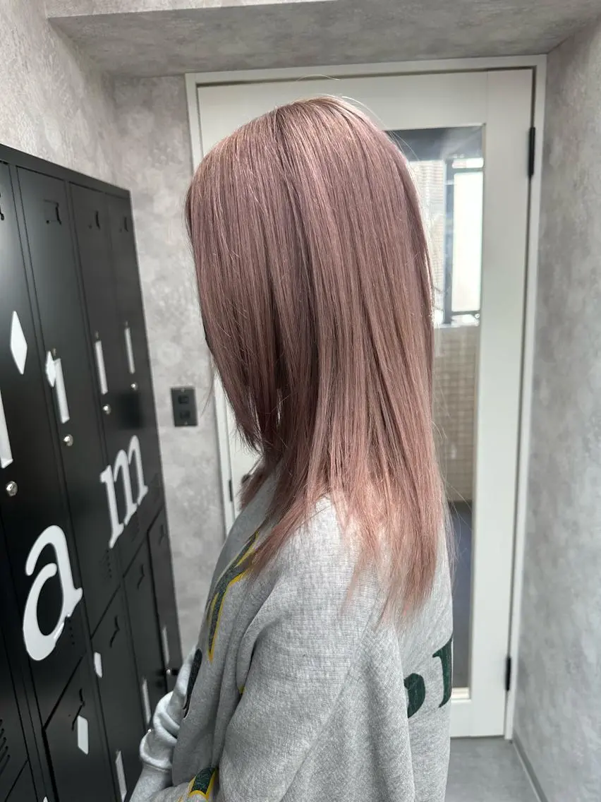 ロング カラー ベージュカラー ピンクカラー ピンクベージュ カット ヘアカラー トリートメント レイヤー/ウルフ ハイトーンhiroのヘアスタイル