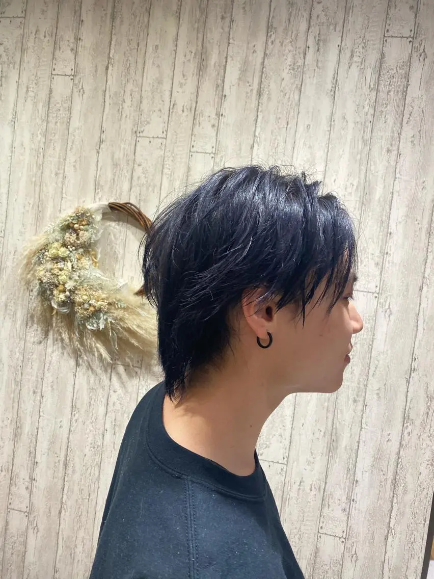 カラー メンズ メンズブリーチ ブリーチ ブルーカラー ネイビーカラー 🦋店長🦋 ほんさわ みずきのヘアスタイル