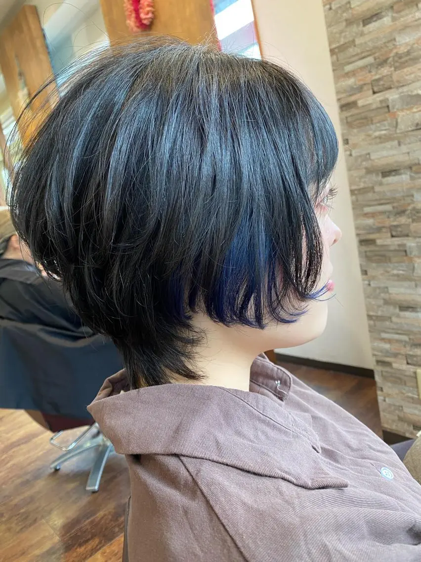 ショート ウルフカット 三浦 健太郎のヘアスタイル