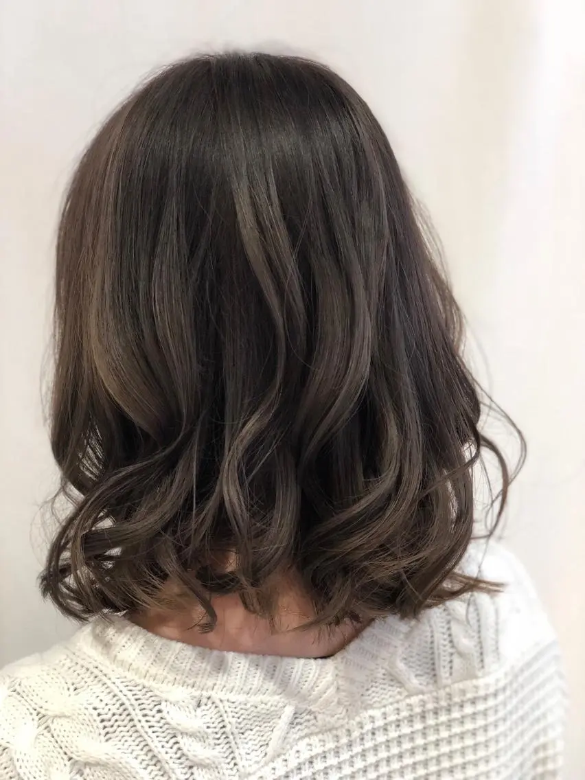ミディアム 山本瑞己 (ヤマモトミズキ)のヘアスタイル