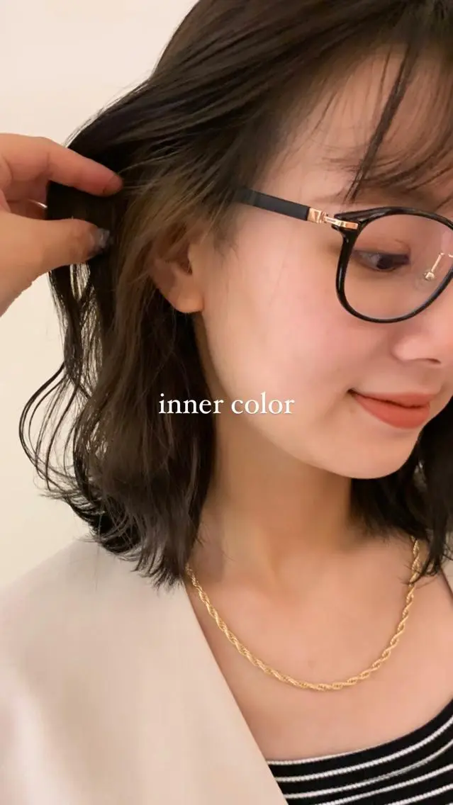 ミディアム 落合希 Olivebeigeのヘアスタイル