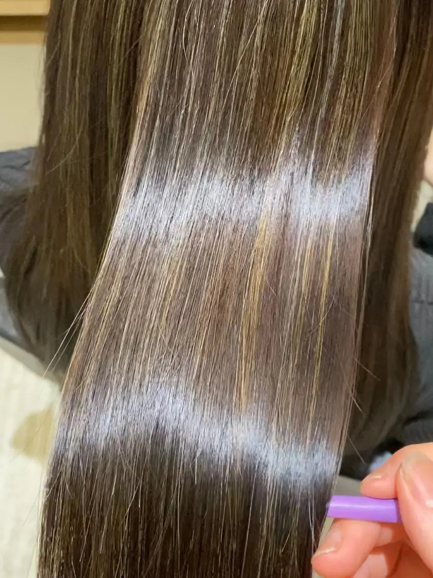 ロング 髪質改善 トリートメント やまもとゆうり 艶カラー🫧のヘアスタイル