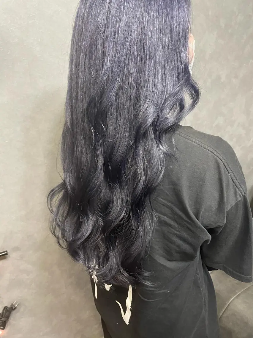 ロング カラー ブリーチ ブルーカラー ラベンダーカラー サダハルカ |chouetteのヘアスタイル