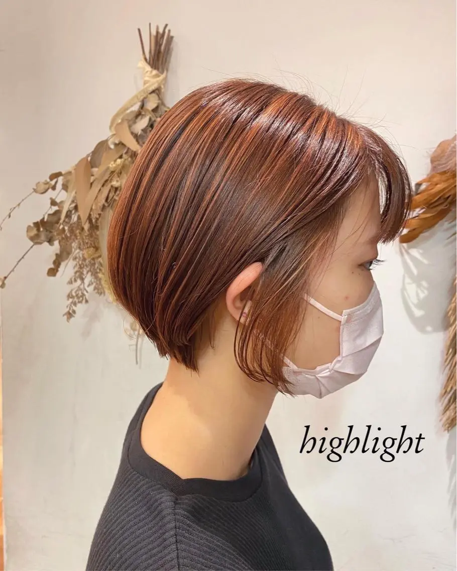 ショート カラー ヘアアレンジ ハイライトカラー ピンクカラー ボブ ハイライト 高橋胡桃🪽 ディレクターのヘアスタイル