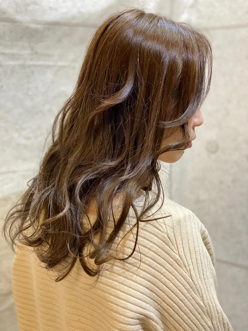 ロング カット ヘアカラー 長濱 俊のヘアスタイル