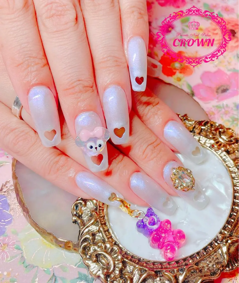 ネイル CROWN プライベートサロンのネイルデザイン