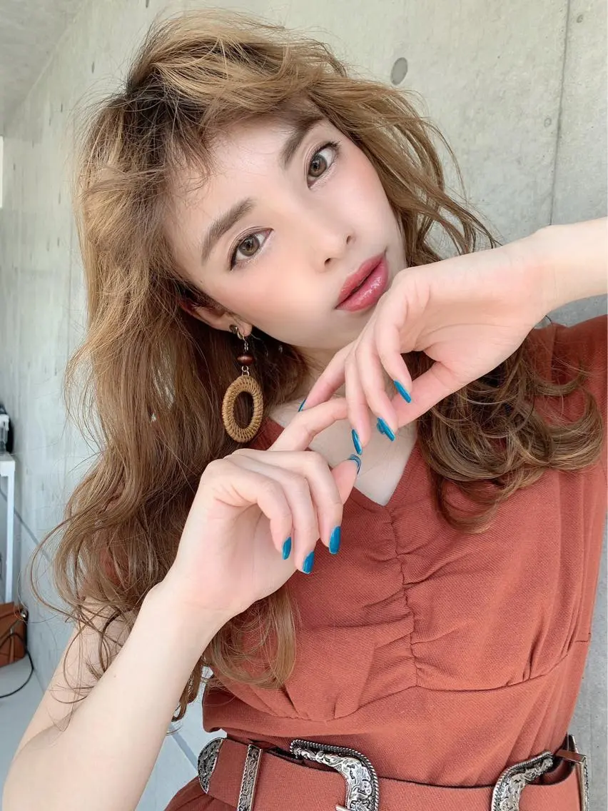 セミロング カラー 🫧渋谷美容師 たくみ🫧のヘアスタイル