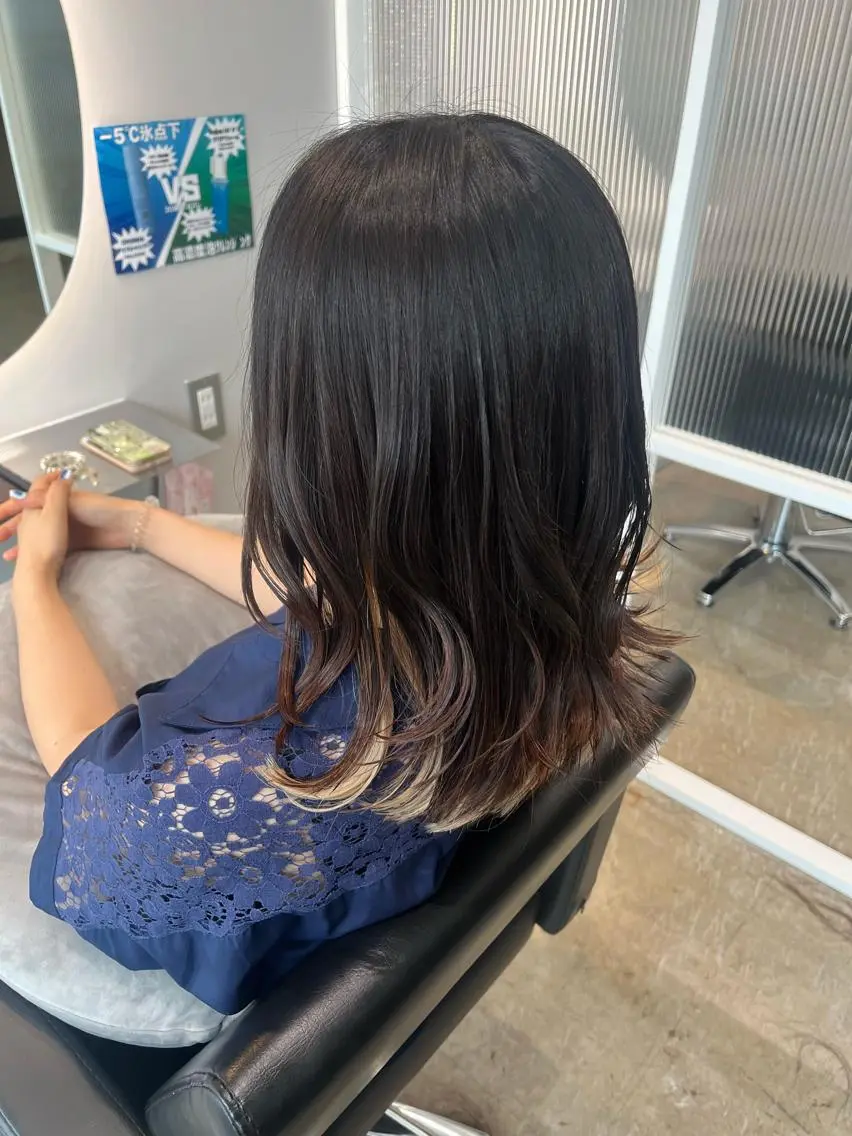 セミロング 似合わせカット🎀 上谷 汐織のヘアスタイル