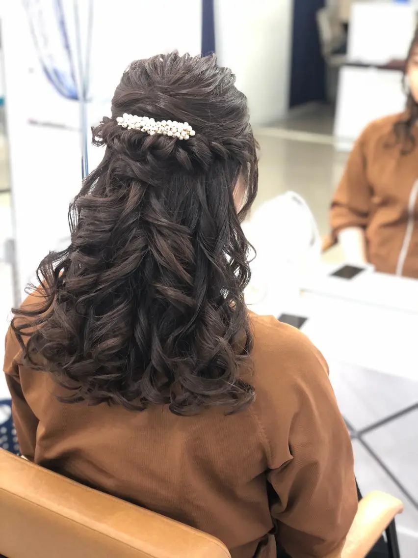 セミロング ヘアセット専門店 佐藤のヘアスタイル