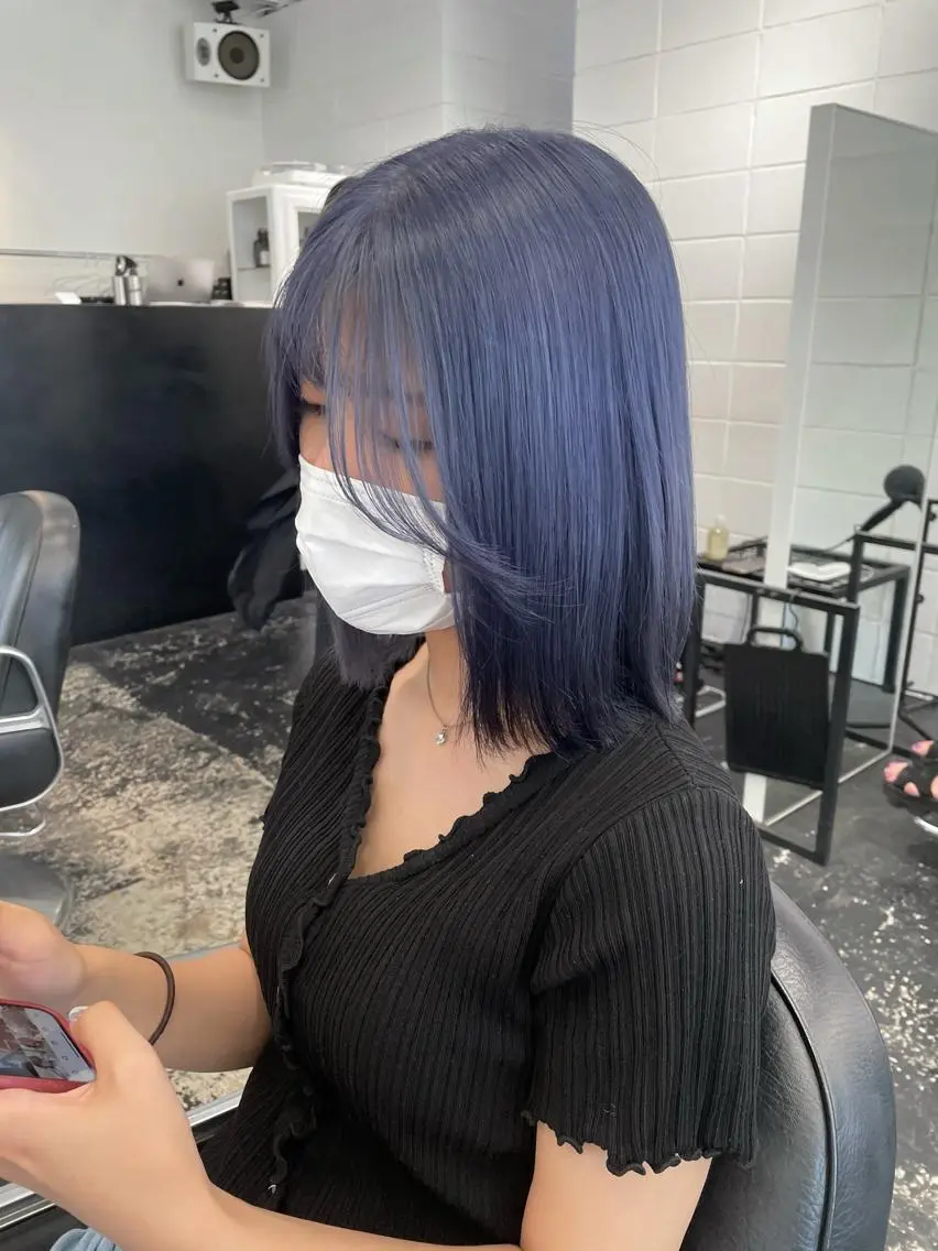 ミディアム カラー ヘアアレンジ ブリーチ ブルーカラー ラベンダーカラー カット ヘアカラー トリートメント 艶ハイトーン/ヘア アレンジAYAKAのヘアスタイル