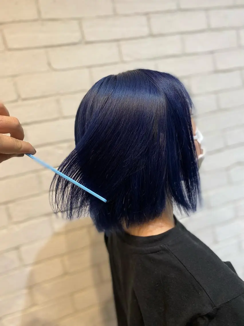 ミディアム カラー ヘアカラー トリートメント ヨシダ フミノリのヘアスタイル