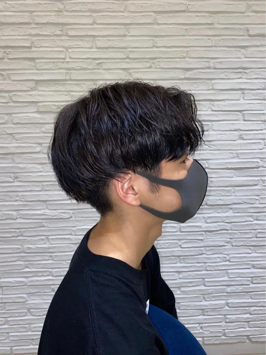 カラー ブルーカラー 井上 日菜乃のヘアスタイル