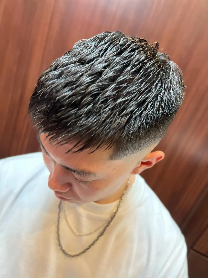 ショート 吉田 一希のヘアスタイル