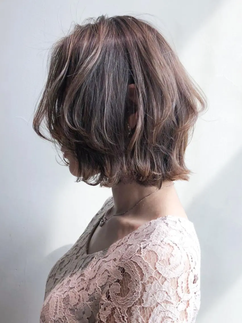ミディアム カラー パーマ ヘアアレンジ ボブレイヤー ブラウンカラー ボブ レイヤーカット ITbyALBUM 中野店のヘアスタイル