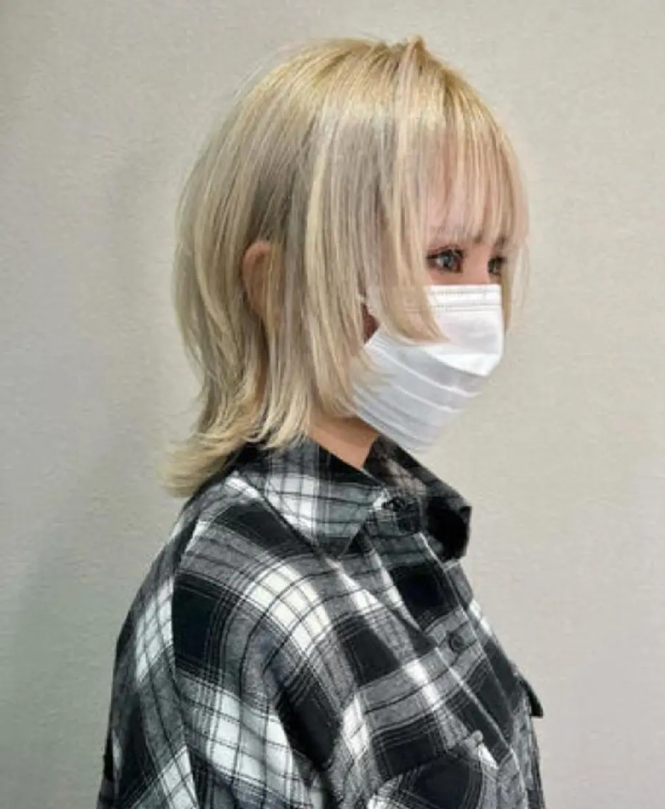 ミディアム ボブ ウルフカット 石川 大瑚のヘアスタイル