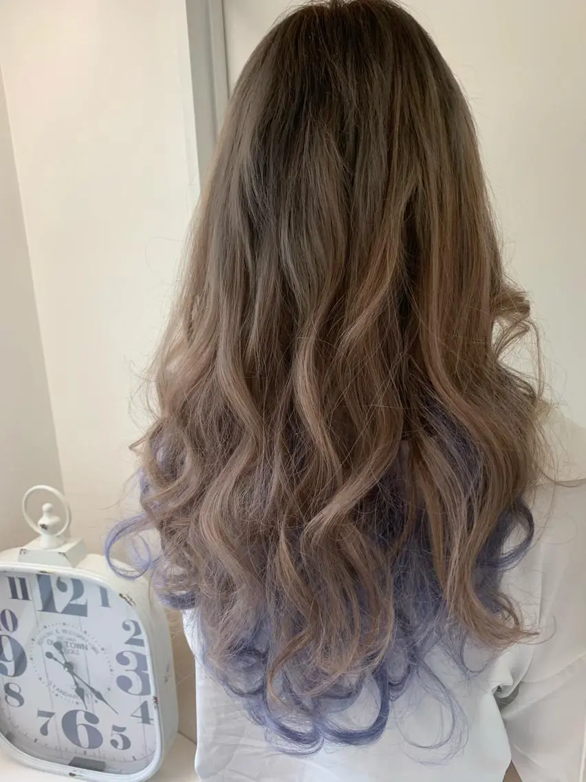ロング ヘアカラー エクステ WEST OLAND 安藤のヘアスタイル