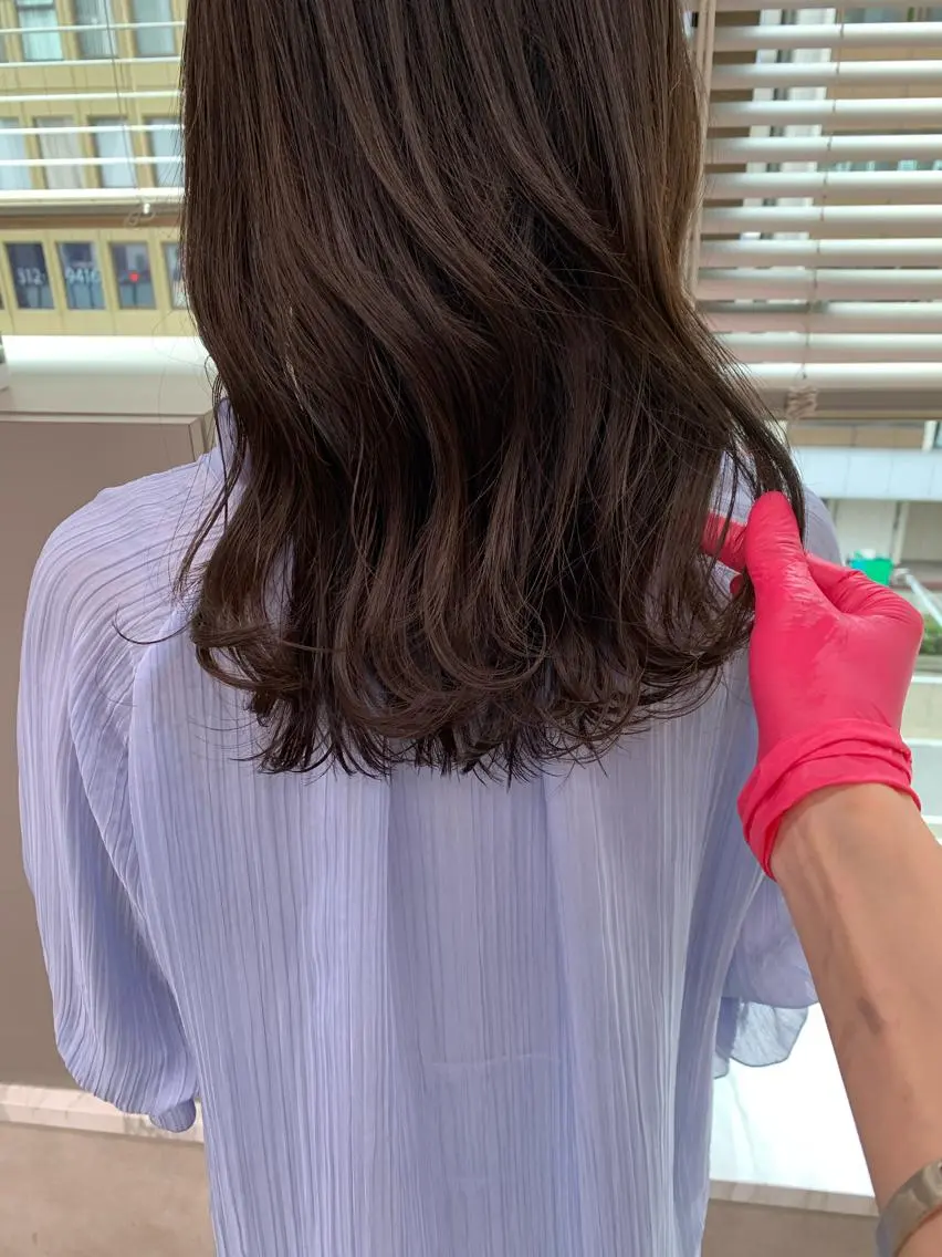セミロング 【丁寧なカウンセリ ング】MIHOのヘアスタイル