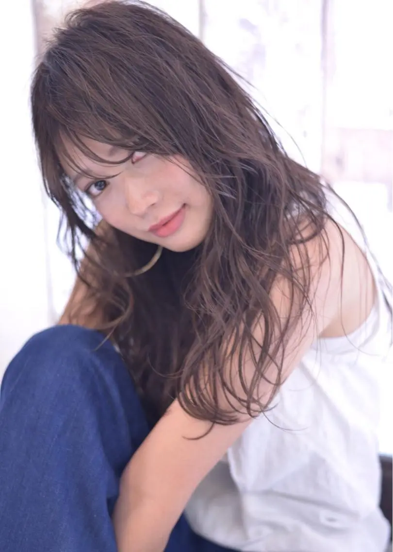 ロング カラー パーマ ヘアアレンジ shinka omotesandoのヘアスタイル