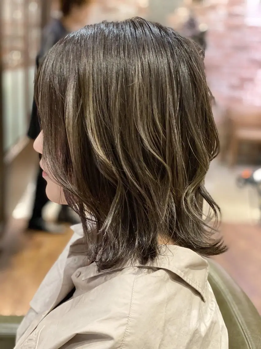 ミディアム ハイライト 似合わせの達人🔥 石川就平のヘアスタイル