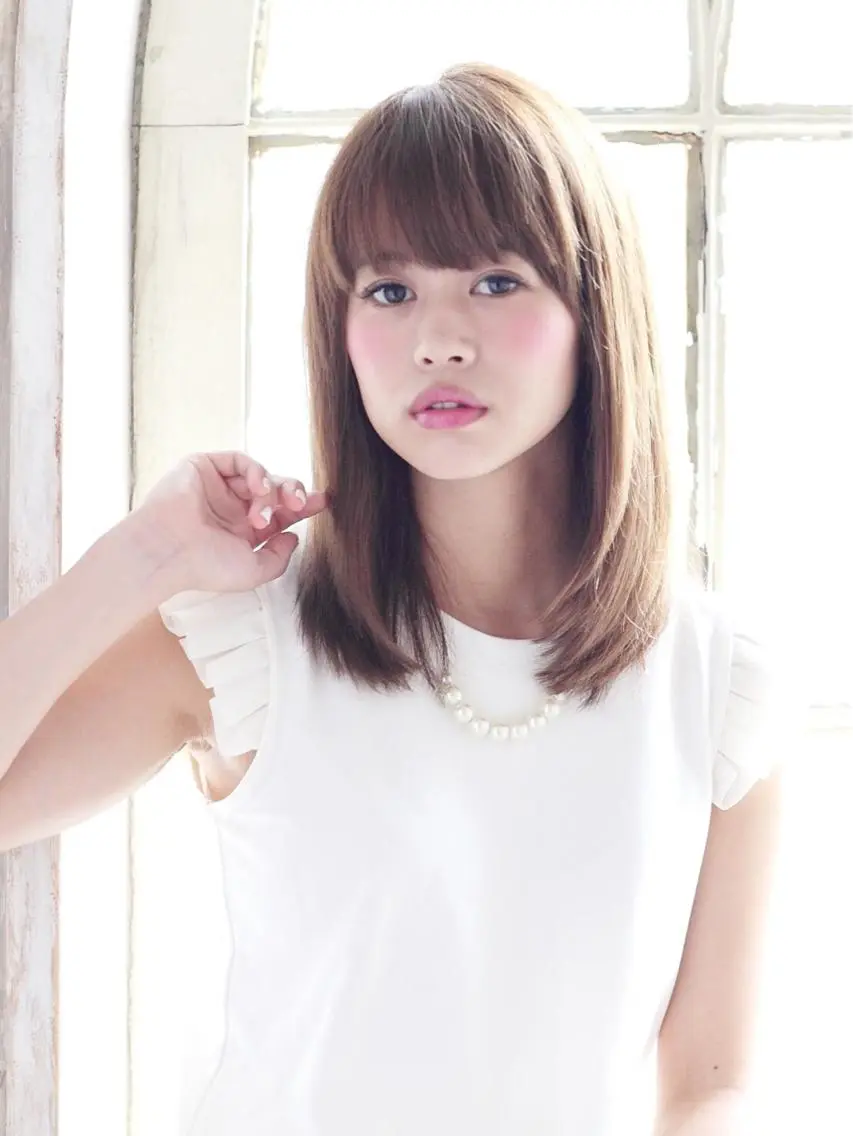 ショート ミディアム セミロング ロング カラー パーマ ヘアアレンジ メンズ キッズ ネイル まつエク カット ヘアカラー アンブレラカラー💫 フェイスフレーミングのヘアスタイル