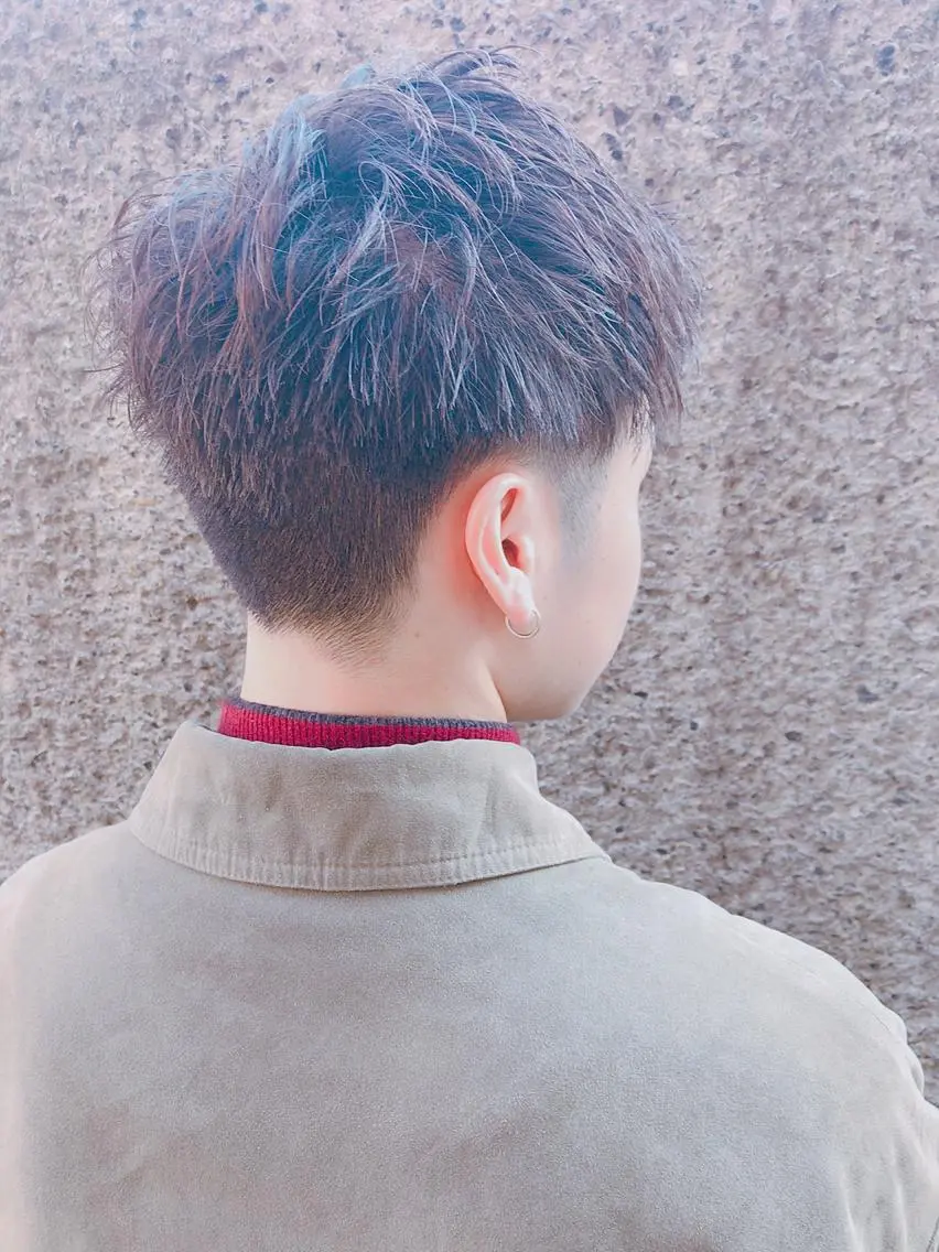 ショート パーマ ヘアアレンジ メンズ 刈り上げ カット ちこ .のヘアスタイル