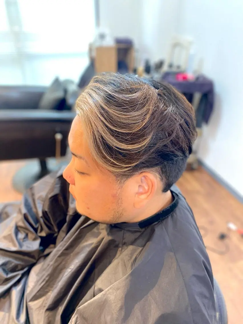 ミディアム カラー メンズ ミストバング  フェイスフレーミング Luzir⭐︎ GEN⭐︎のヘアスタイル