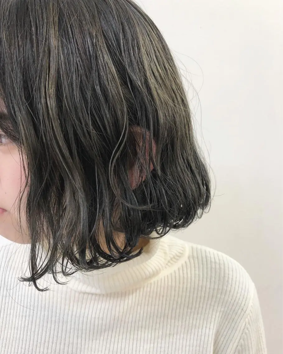 ショート カラー ハイライトカラー ハイライト ニシオカ タクヤのヘアスタイル