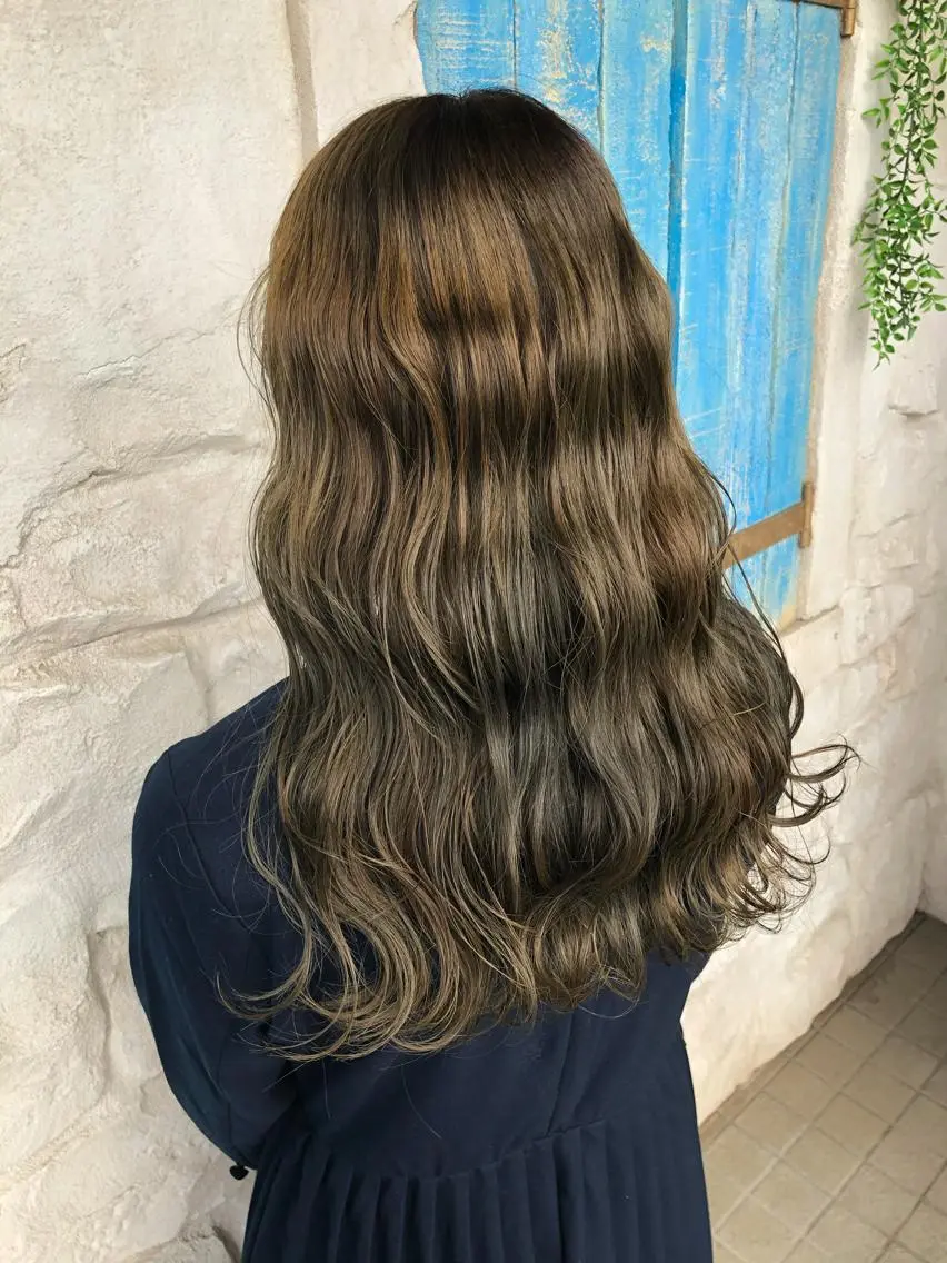 ロング カラー 佐久間 広祐のヘアスタイル